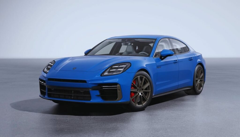 New Porsche Panamera