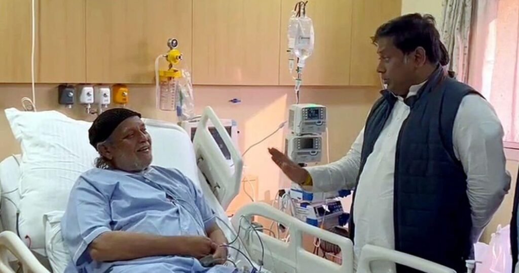 Mithun Chakraborty Hospital Viral Video